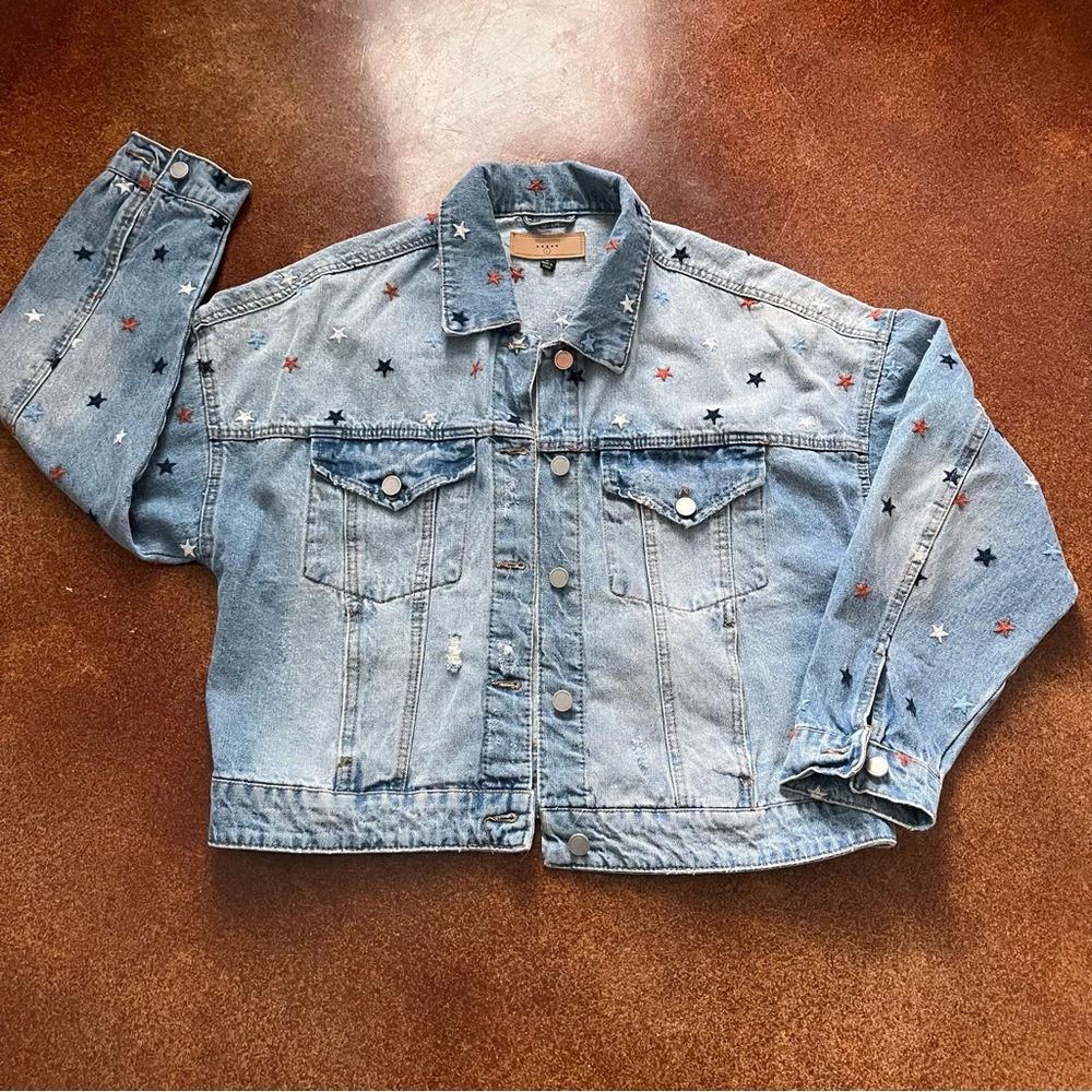Blank NYC Blue Jean Jacket Distressed Sz L